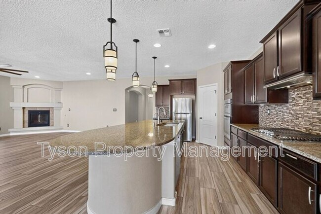 Building Photo - 8727 Placitas Roca Rd