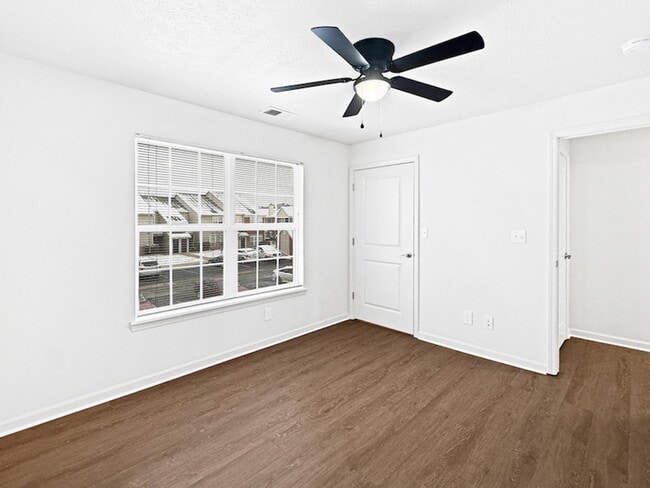 Building Photo - Luxurious Lakeside Living: Spacious 2-Bedroom Retreat starting at $1279