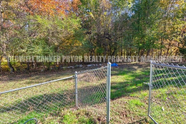 Building Photo - 531 Indian Hills Dr