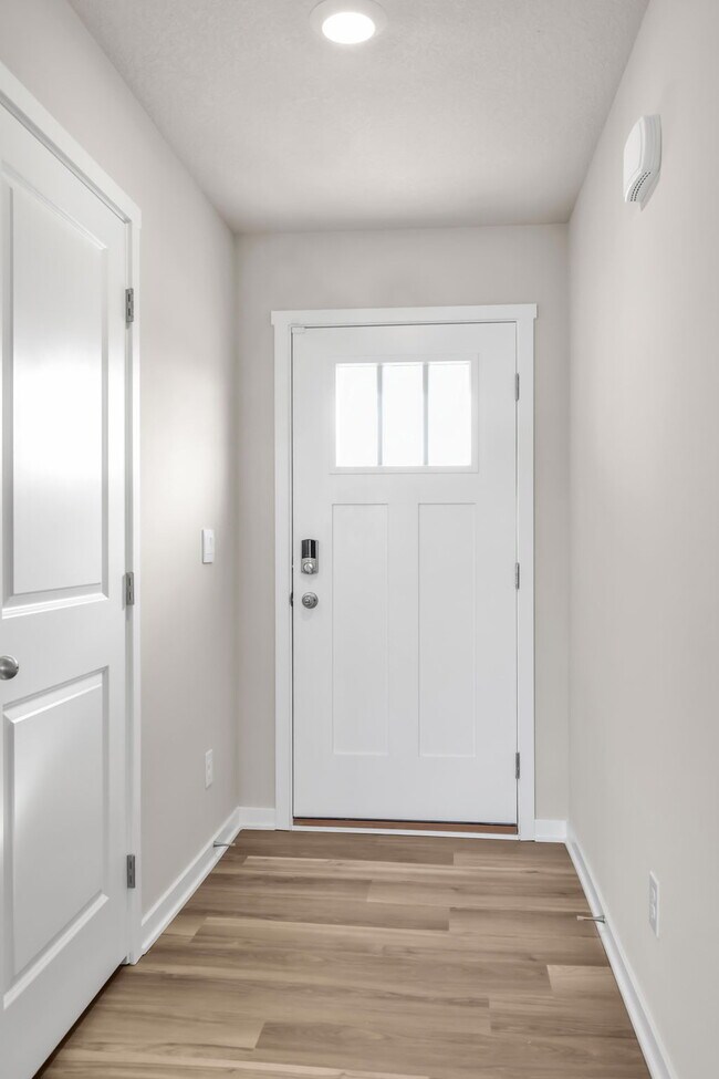 Building Photo - 20573 Margo St