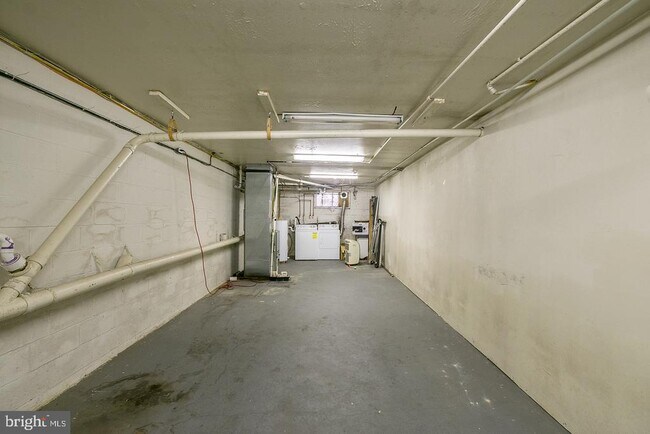 Building Photo - 1222 South St