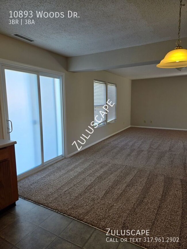 Building Photo - 1/2 off First Months Rent! Beautiful 3 BR ...