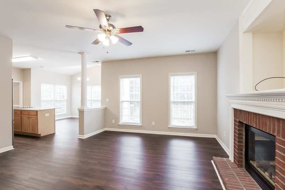 Building Photo - 3435 Fairfax Woods Dr