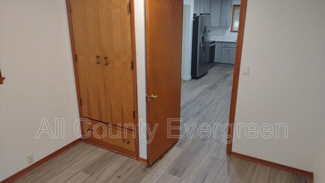 Building Photo - 17224 SE Wax Rd