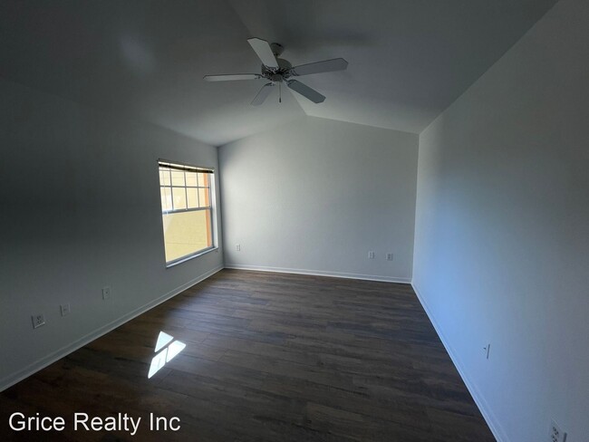 Building Photo - 2 br, 1 bath House - 7965 Preserve Cir #733