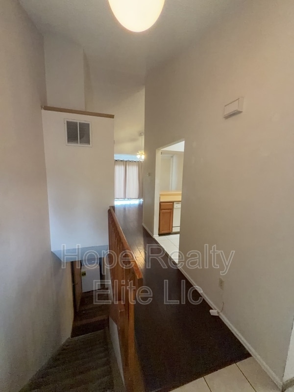 Building Photo - 4537 Lamplighter Cir