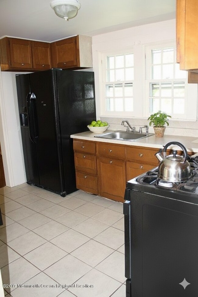 Building Photo - 491 County Rd 520