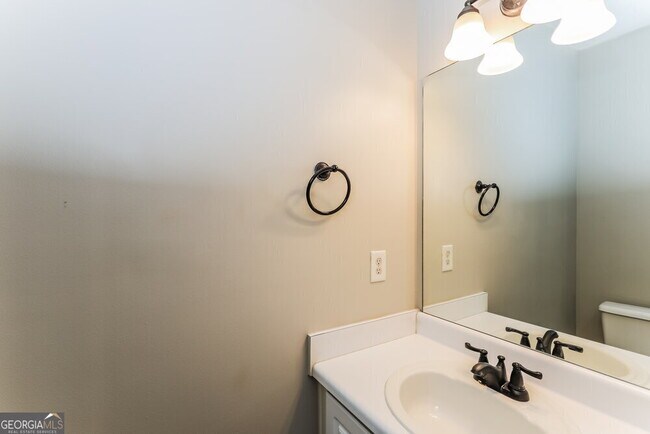 Building Photo - 100 Stanfield Ct