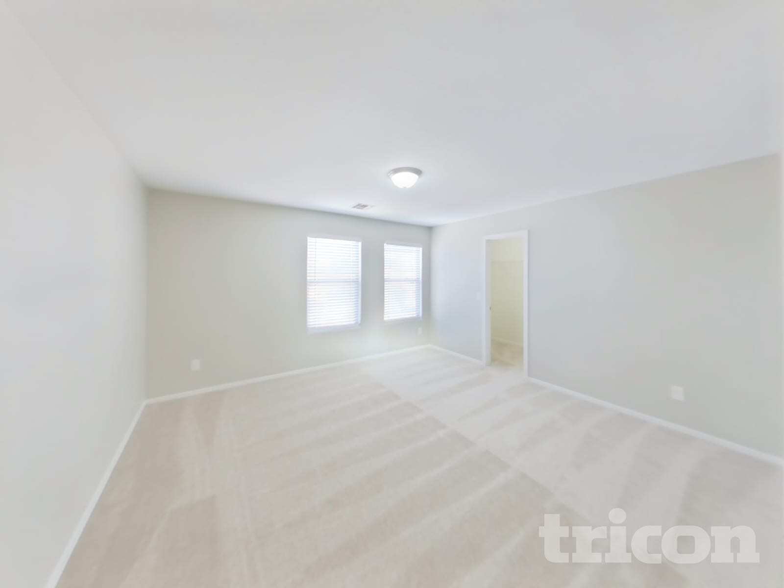 Building Photo - 2405 N 92nd Ln