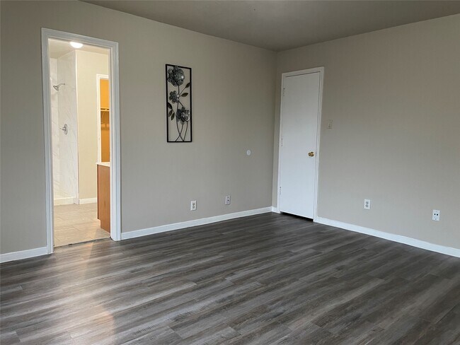 Building Photo - 6614 Amberfield Ln