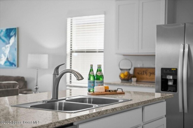 Building Photo - 1854 Capital Dr SE