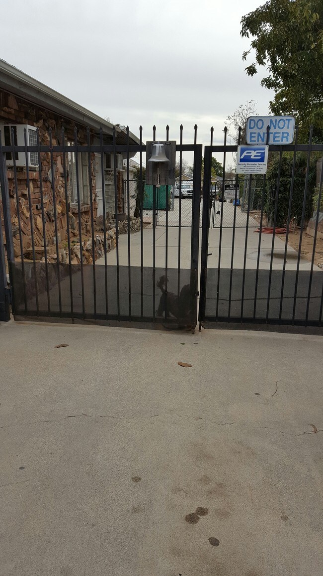 Building Photo - 1412 Elwood St