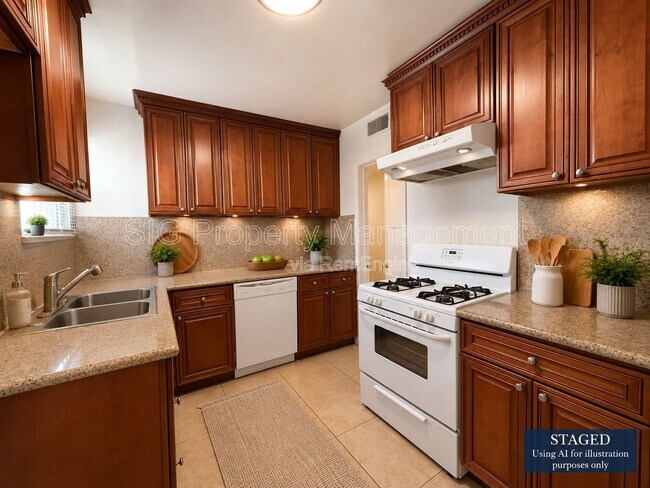 Building Photo - 629 W Glenoaks Blvd