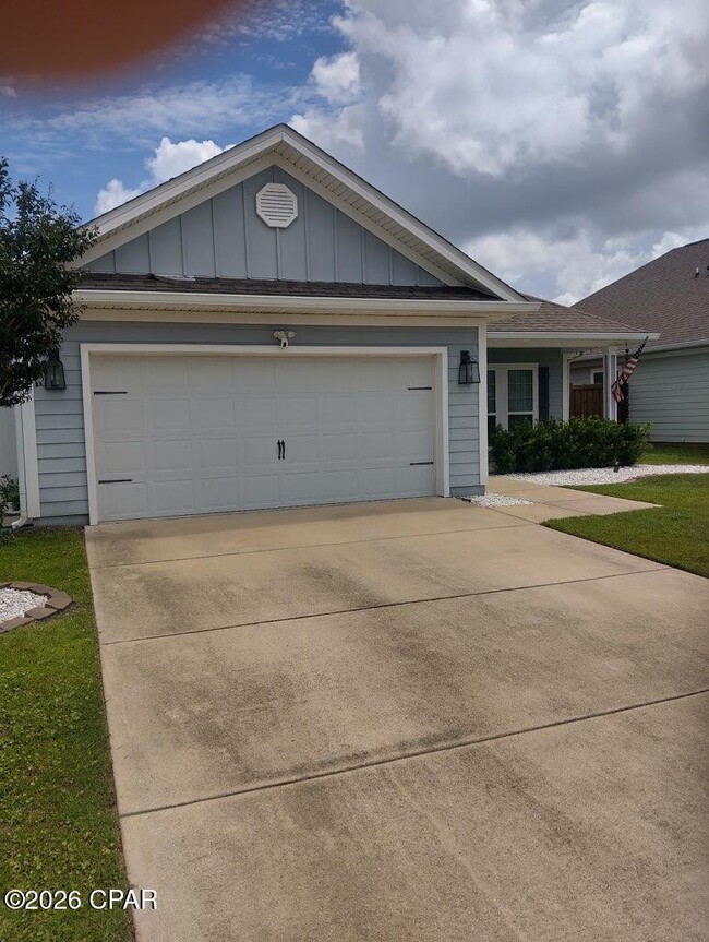 Building Photo - 122 N Shoreview Dr.