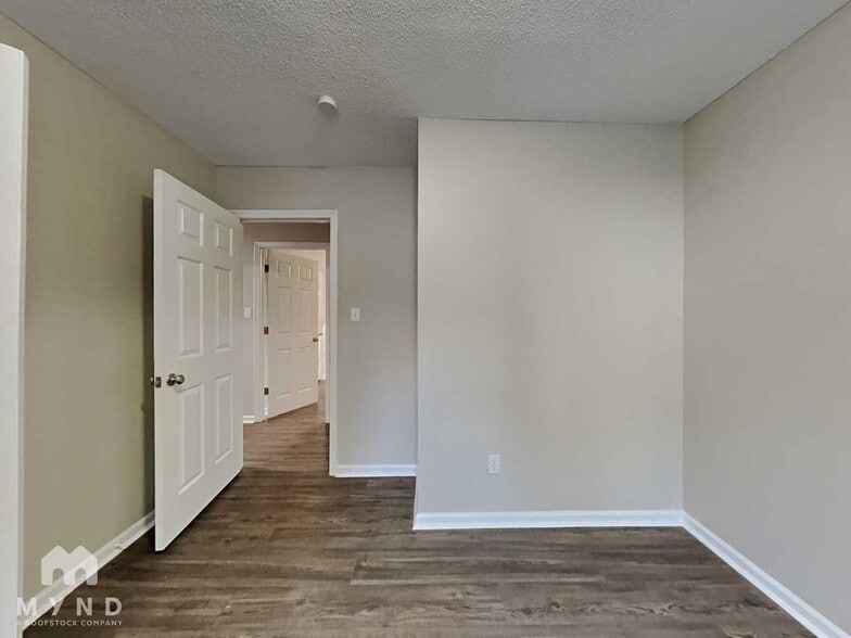 Building Photo - 202 Indian Springs Dr