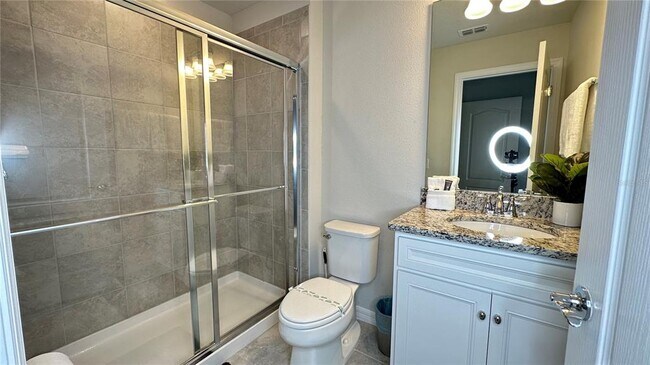Building Photo - 7167 Oakmoss Loop