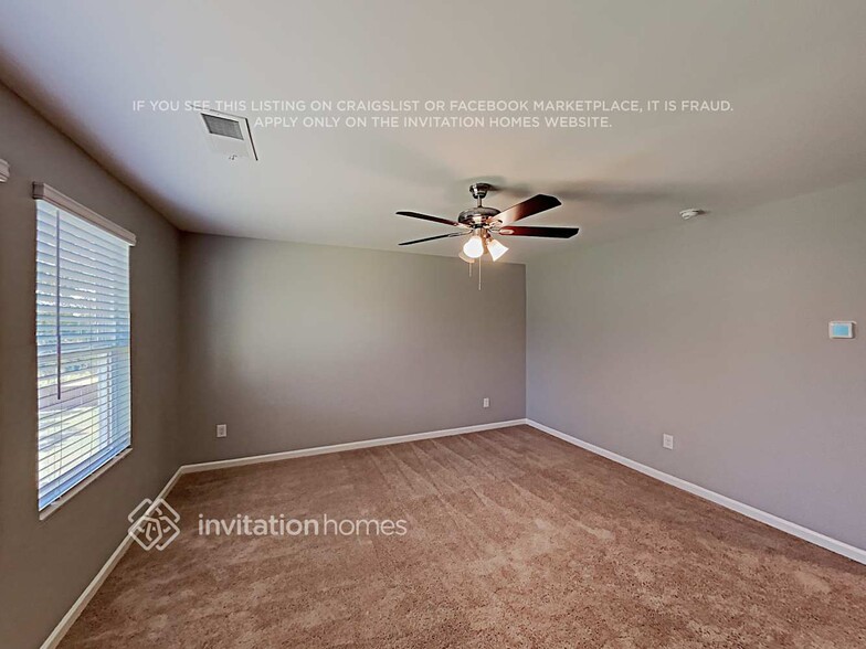 Building Photo - 115 Siena Dr