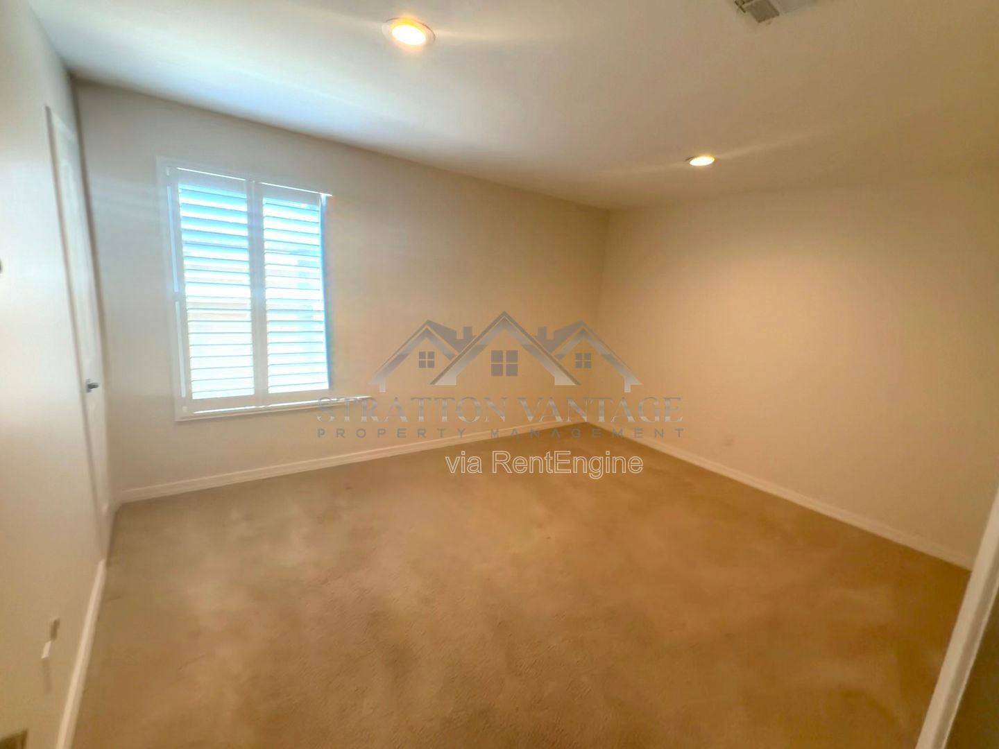 Building Photo - 13430 N 30th St