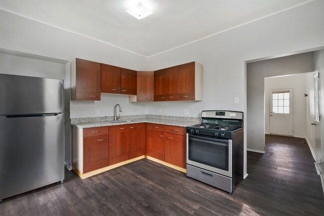 Primary Photo - 50% OFF 1ST MONTH OF RENT THRU JULY 18TH! ...