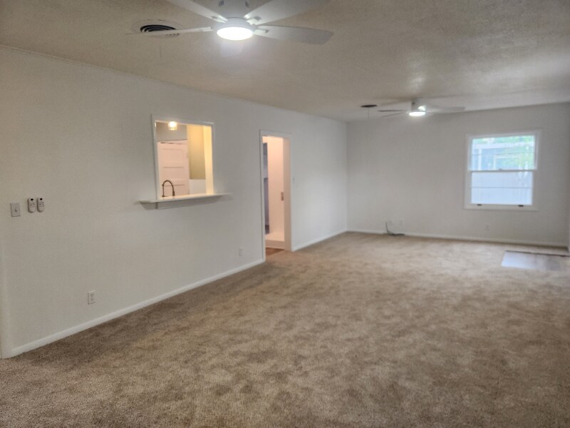 Building Photo - 1329 Bellaire St
