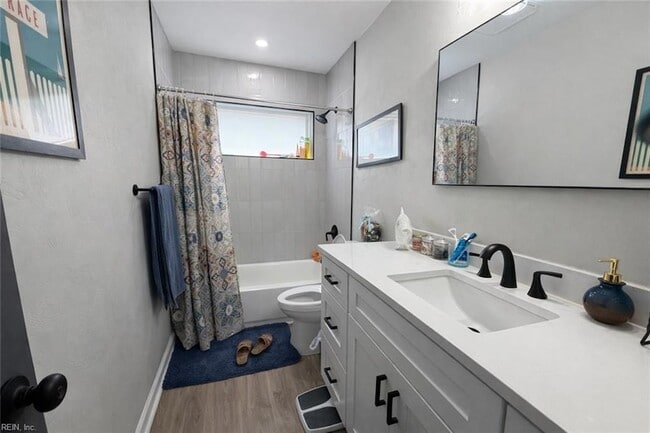 Building Photo - 4941 Brandywine Dr