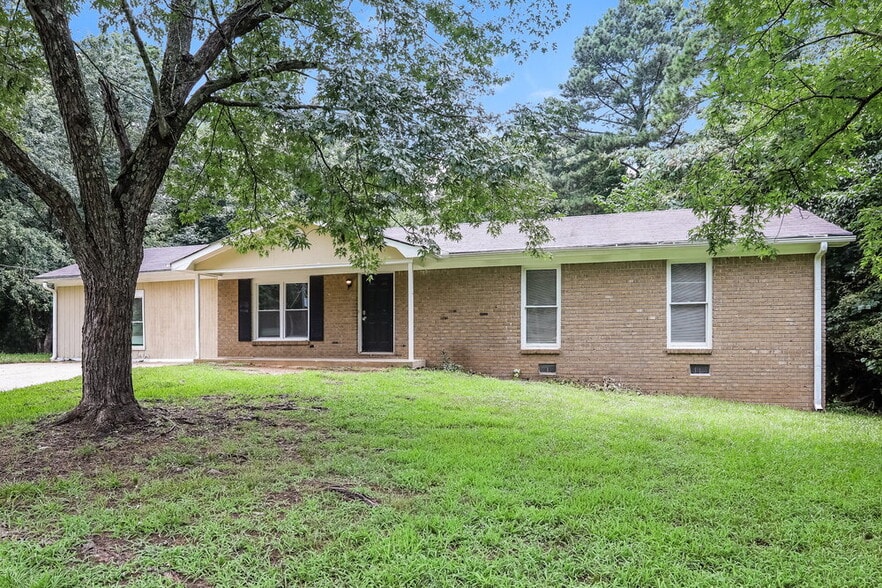 Building Photo - 1338 W Stoneybrook Dr