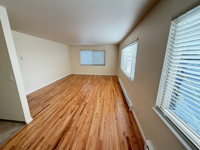 Interior Photo - Lake Vista Apartments