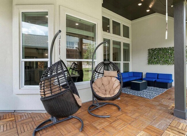 Building Photo - 5210 Watusi Bend