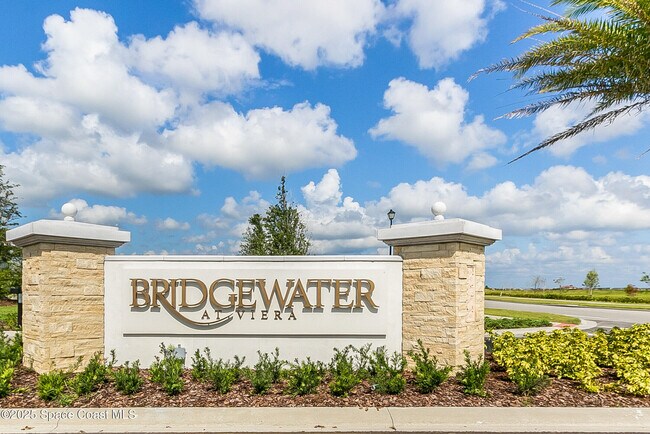 Building Photo - 2490 Treasure Cay Ln