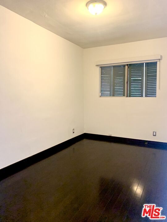 Building Photo - 10216 Cielo Dr