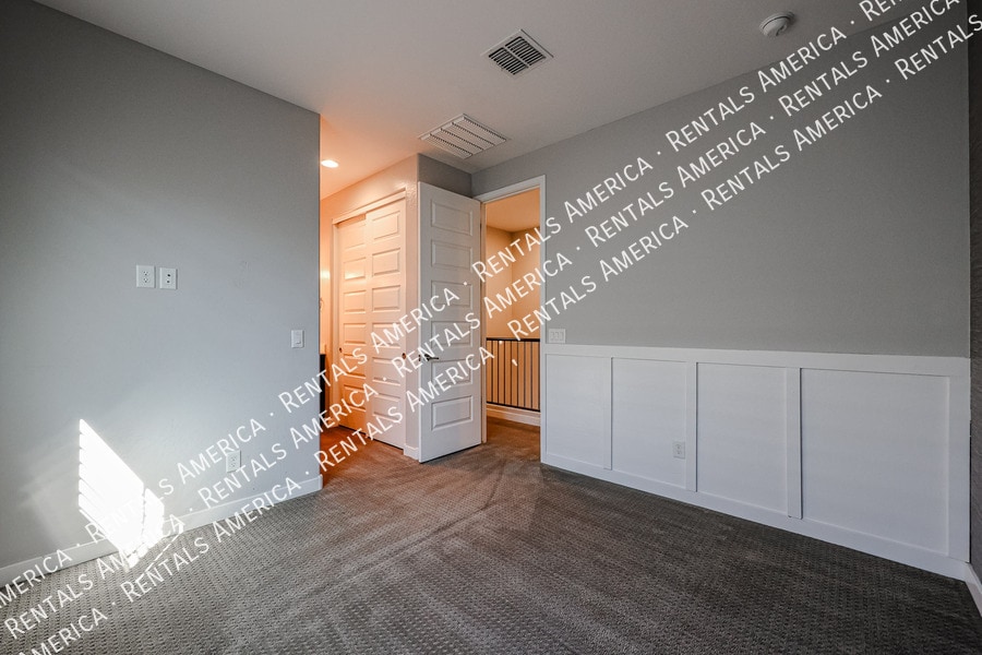 Building Photo - 7067 W Jasper Dr