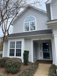 Building Photo - 6211 Wrightsville Ave