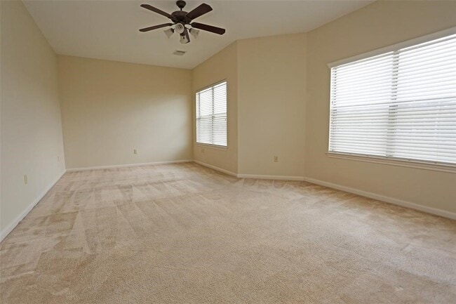 Building Photo - 12506 N Ashford Villa Ln