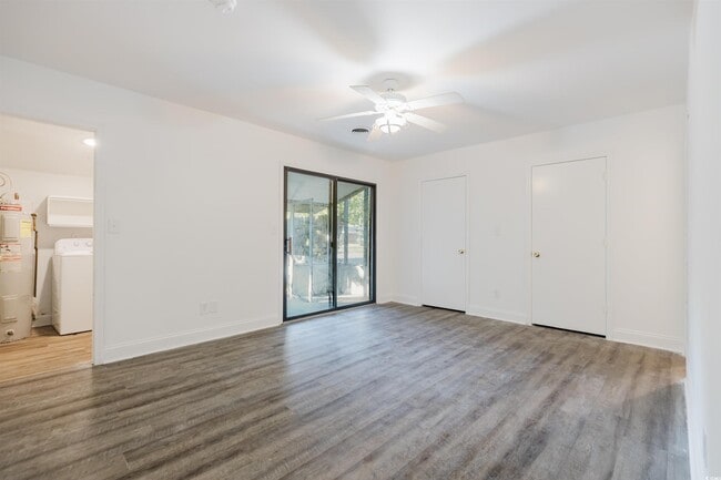 Building Photo - 91 Freedom Way