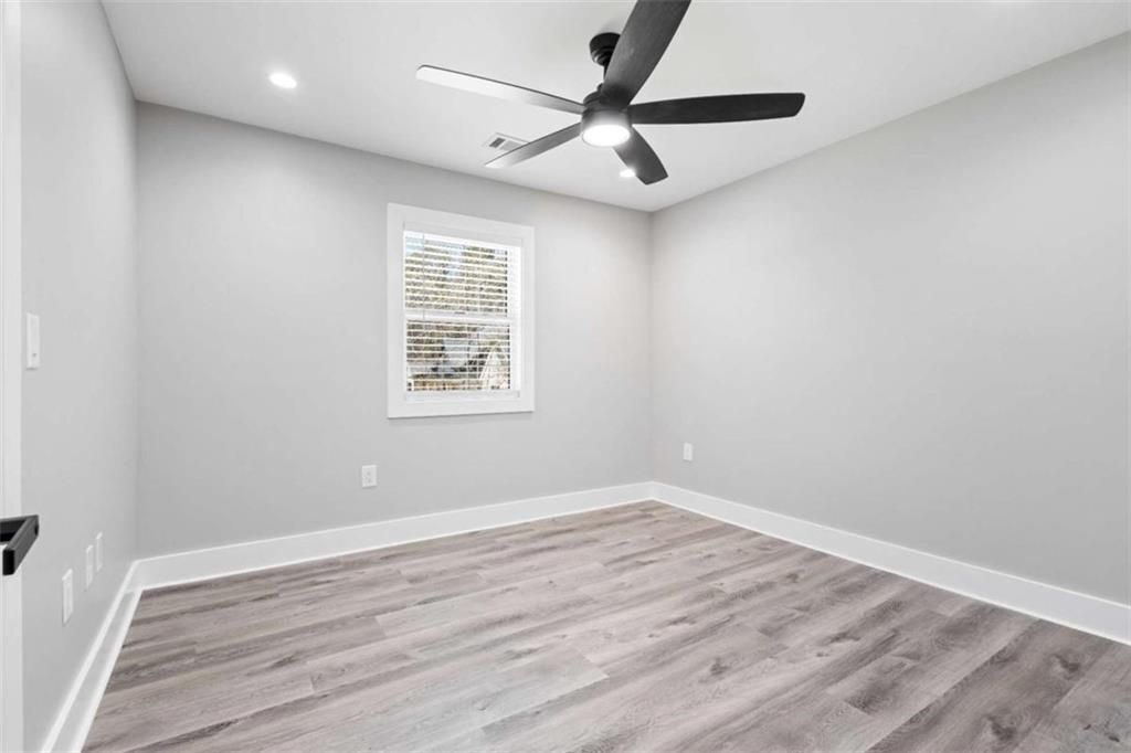 Building Photo - 5109 Dogwood Hills Dr