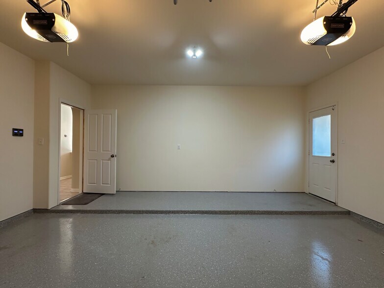 Building Photo - 59 N Flickering Sun Cir