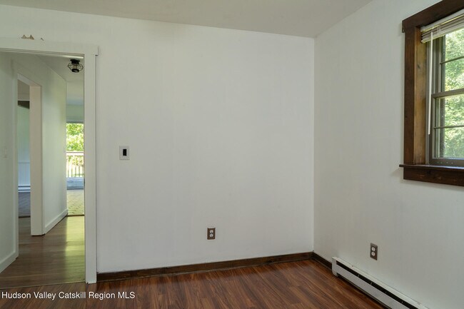 Building Photo - 51 Petty Dr