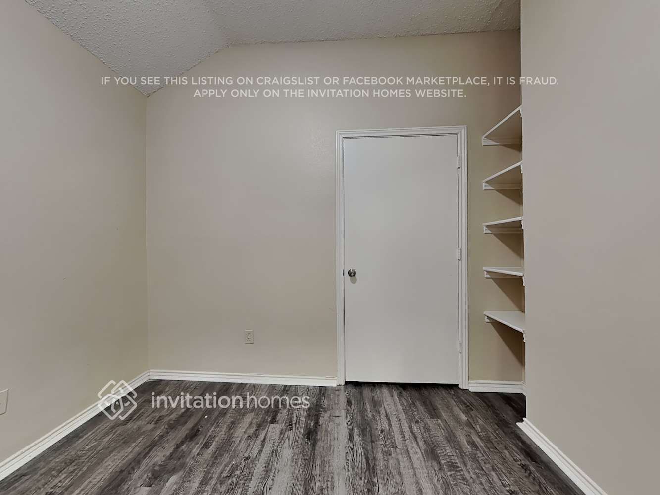 Building Photo - 6736 Driffield Cir E