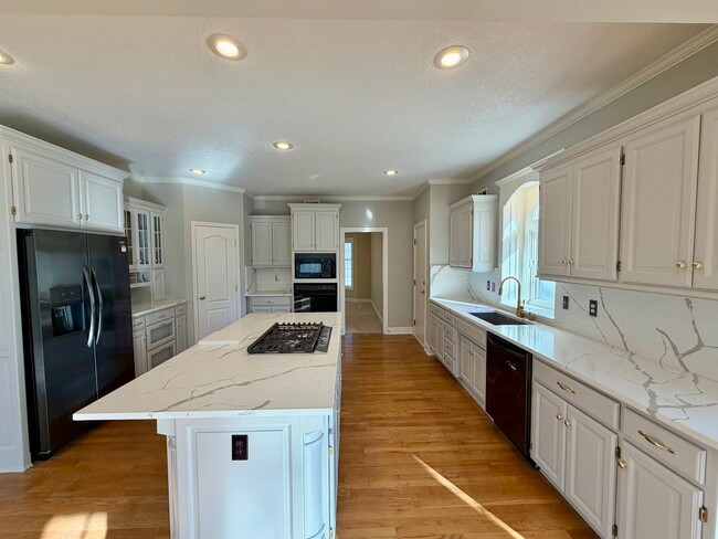 Building Photo - {9309} Well Maintained Two Story in Quiet Neighborhood + Harmony Elementary, Harmony Middle and B...