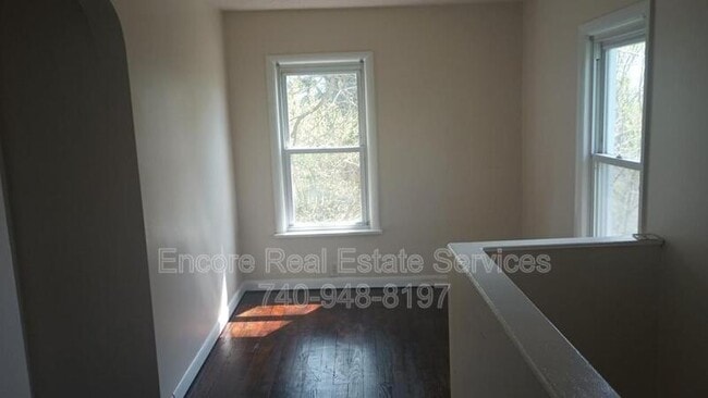 Building Photo - 480 Ridge Ave