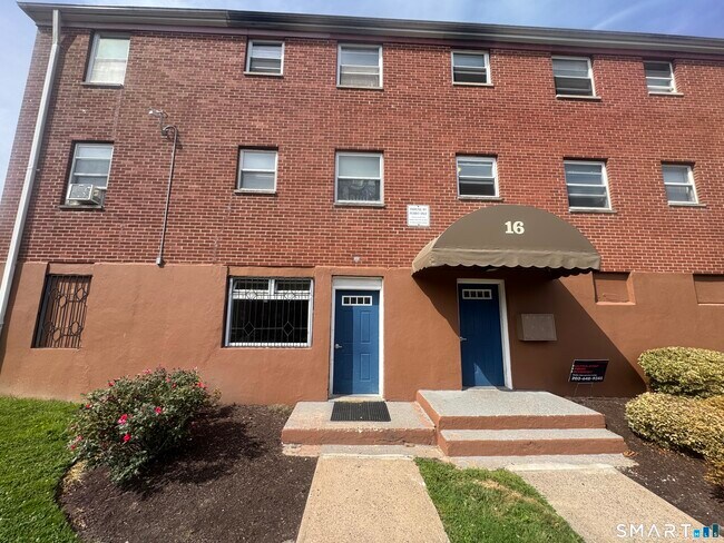 Building Photo - 25 Natick St