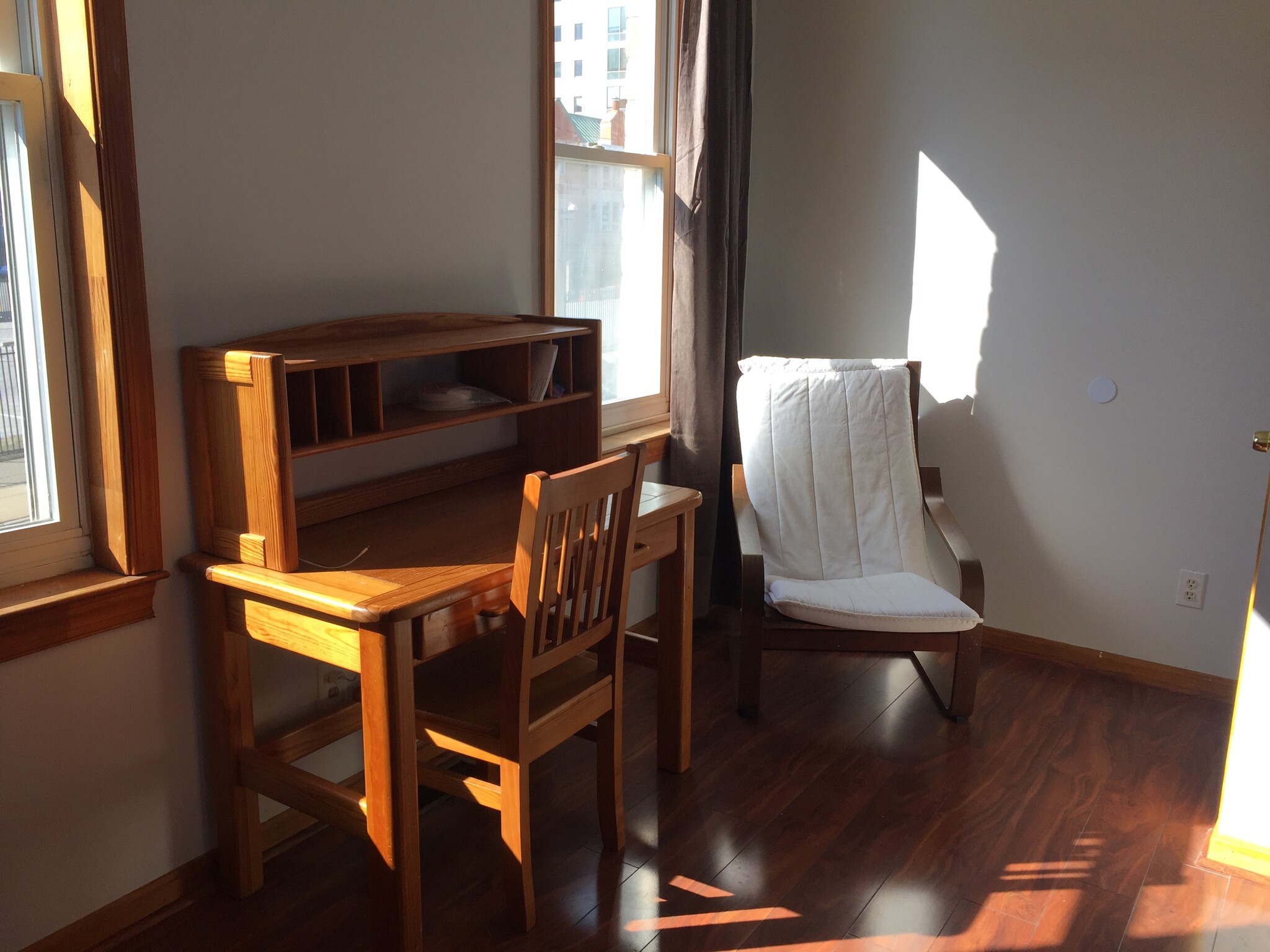 Second floor front bedroom - 505 North Washington Street