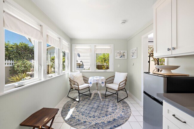 Building Photo - Laguna Village Furnished Rental