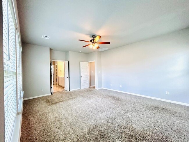 Building Photo - 1156 Capra Ln