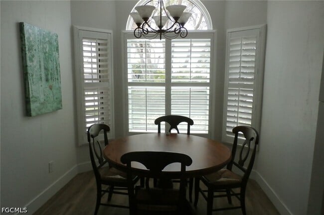 Building Photo - 16252 Kelly Woods Dr