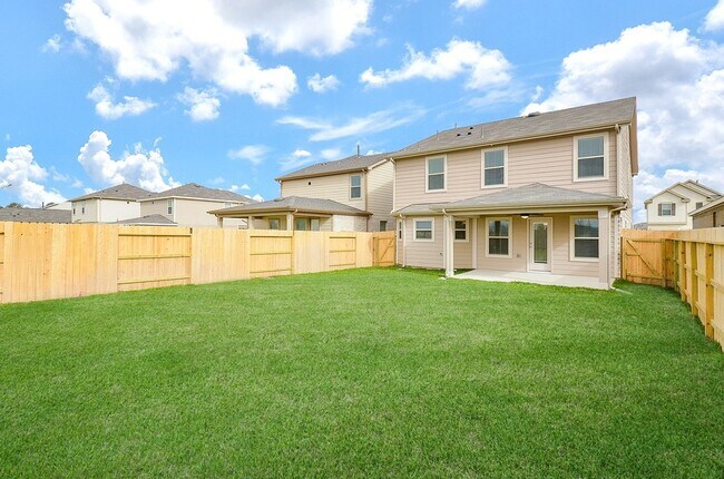 Building Photo - 25407 Benroe St
