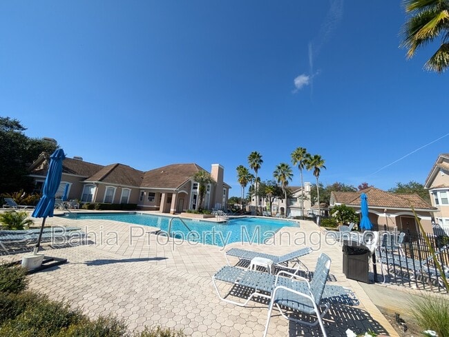 Building Photo - 10517 Villa View Cir