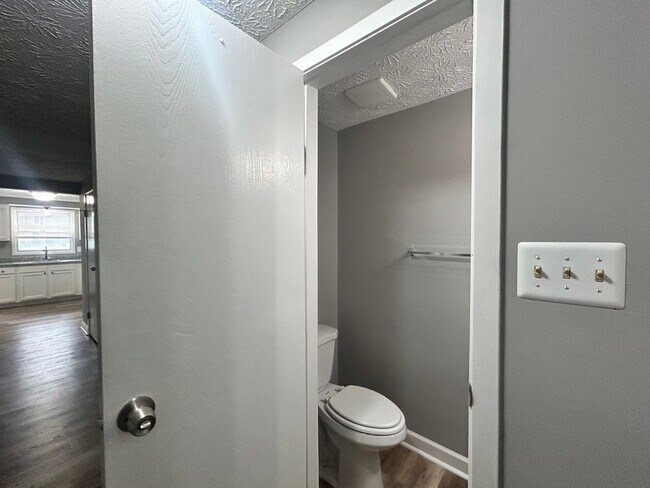 Building Photo - Baltimore - 3 Beds, 2.5 Baths Available!