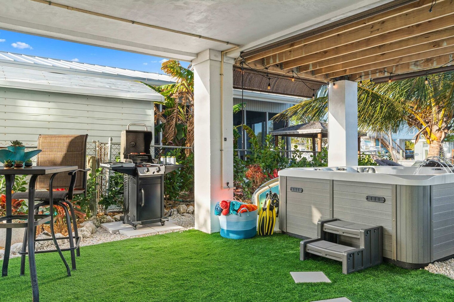 Building Photo - 1200 27th Street Ocean