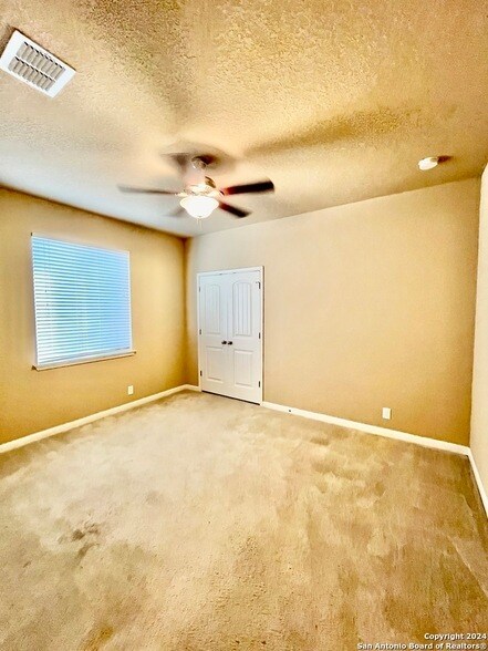 Building Photo - 3155 Sunset Cove